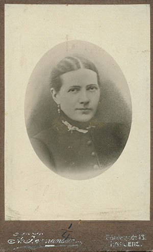 ane marie heesche portræt 1890