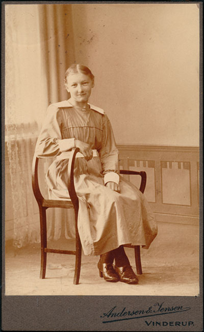 sofie heesches datter irma marie konfirmation 1917